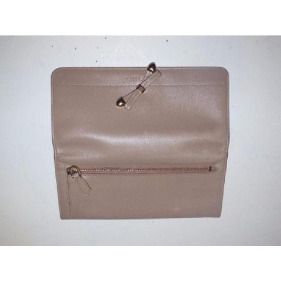 PRADA Nude Pale Pink Leather XL Bi-fold - Picture 8 of 9